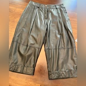 BCBG MAX AZRIA RUNWAY CARSON CROPPED LAMB LEATHER PANTS SZ M (10)